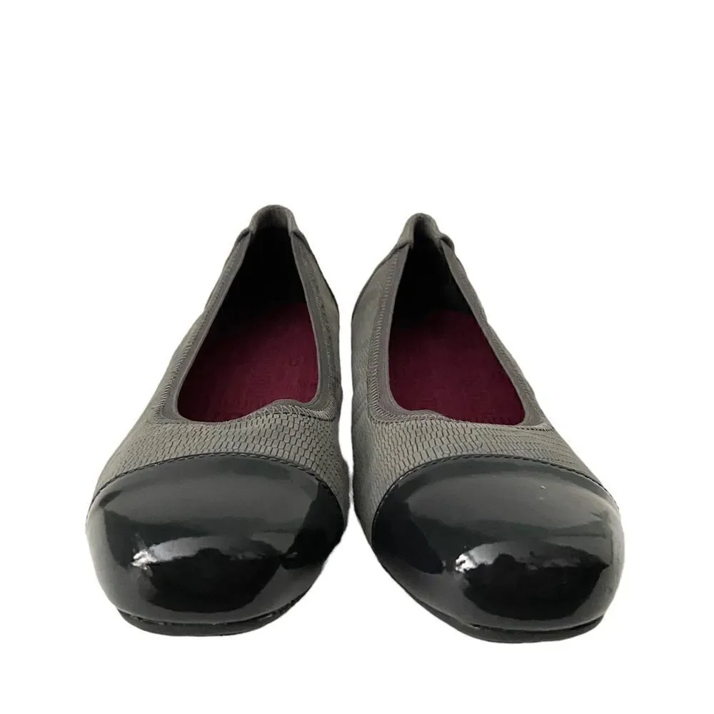 NEW Munro Danielle II Grey Lizard Print Nubuck/Patent Flat Shoes in Size 8.5W